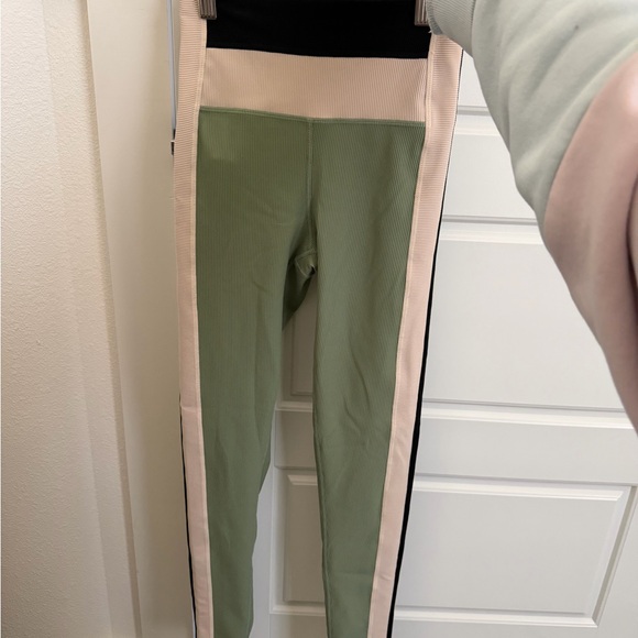 Glyder Matching Set - Picture 5 of 6